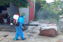 Ba người trong một gia đình mắc sốt xuất huyết